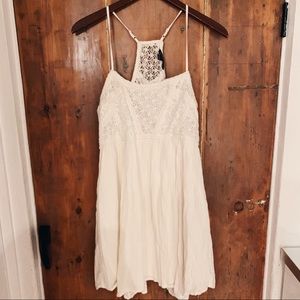 American Eagle Flowy Dress